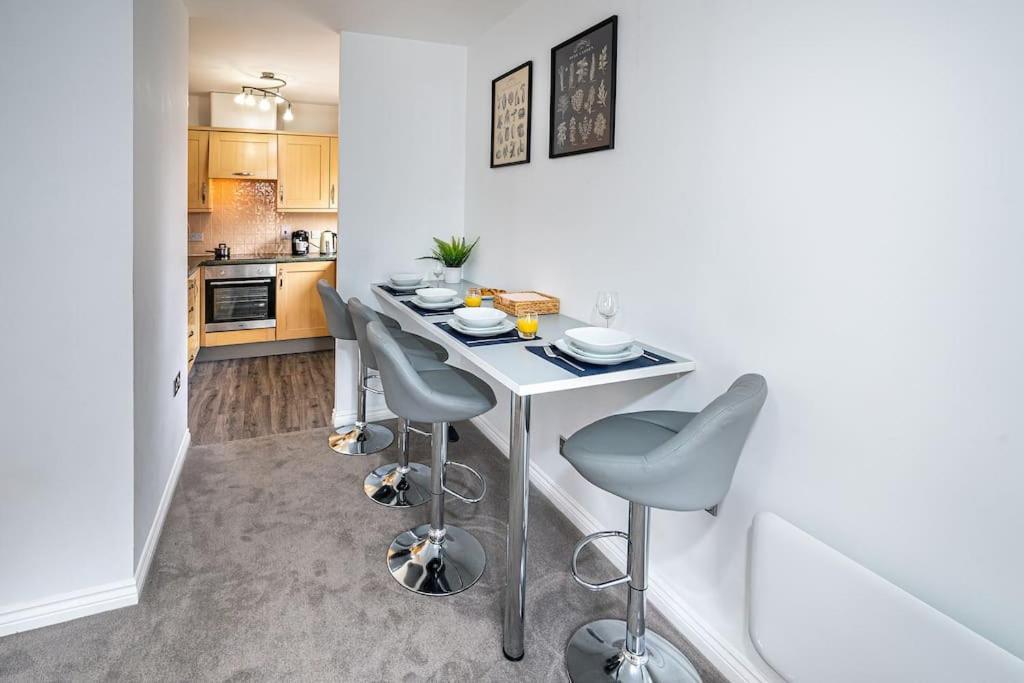 Reading 2-Bed Apartment & Parking Zewnętrze zdjęcie
